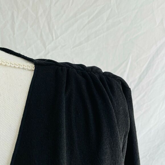 J. Jill Blouse V Neck Faux Wrap Lettuce Edge Black Size XL Petite Solid Crepe - Picture 6 of 9